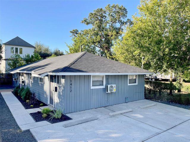 1412 E 35th Street 2, Houston, TX 77022