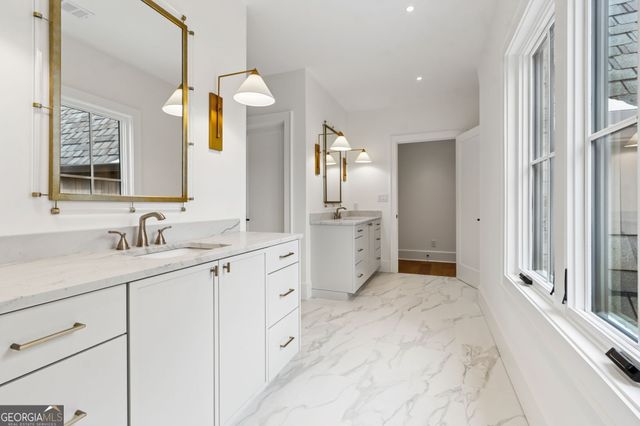 4635 Whitestone Way, Suwanee, GA 30024