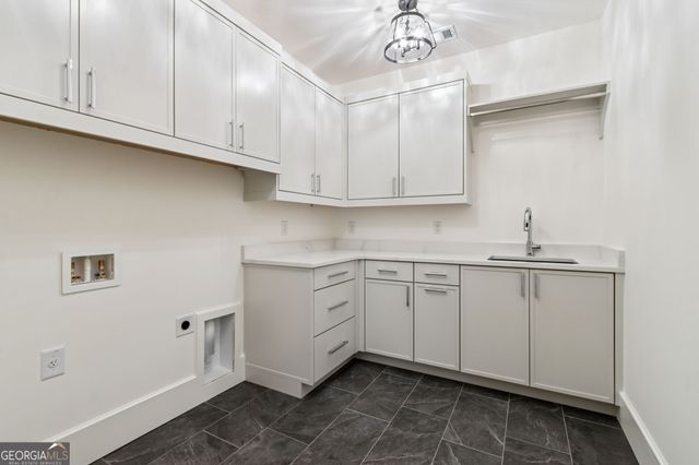 4635 Whitestone Way, Suwanee, GA 30024