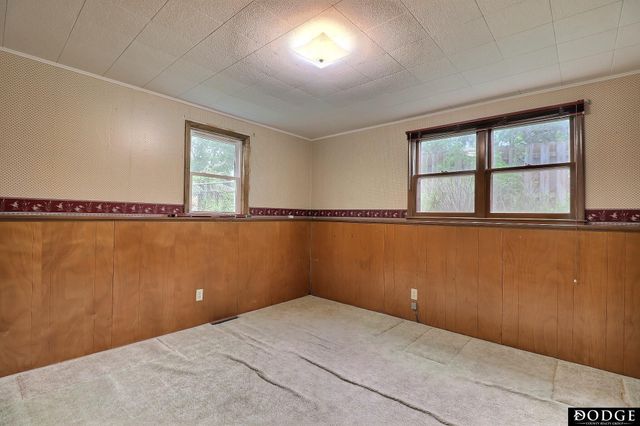 1154 N Clarmar Avenue, Fremont, NE 68025