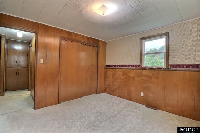 1154 N Clarmar Avenue, Fremont, NE 68025