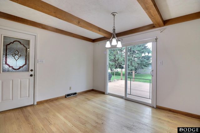 1154 N Clarmar Avenue, Fremont, NE 68025