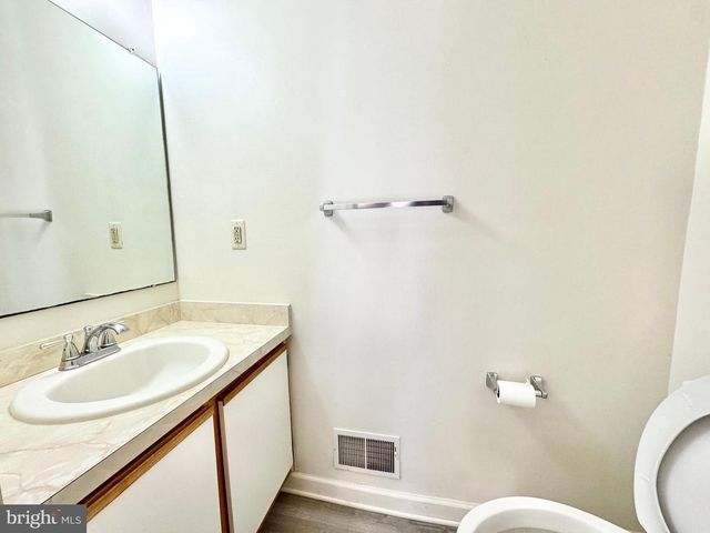 305 CHARRING CROSS DR, Dover, DE 19904