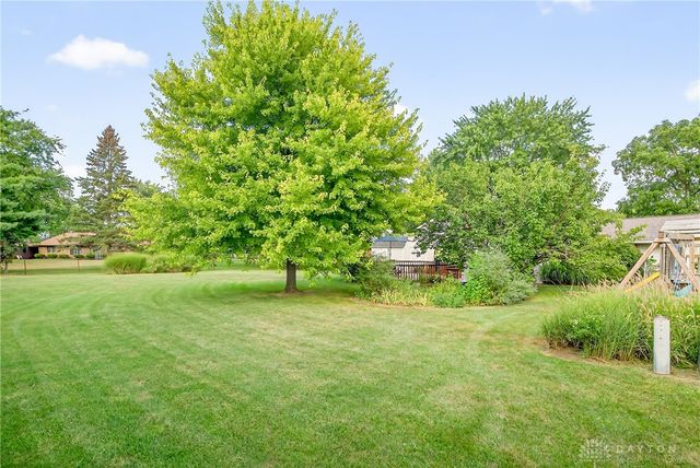 852 Branford Road, Troy, OH 45373