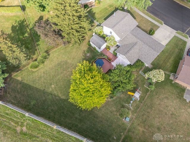 852 Branford Road, Troy, OH 45373