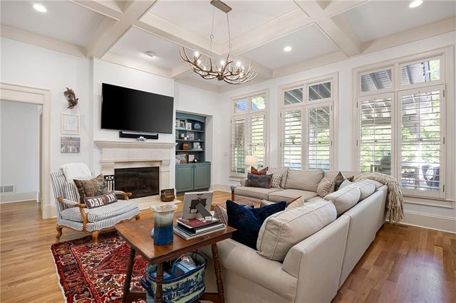 12 Allatoona Trace Drive SE, Acworth, GA 30102