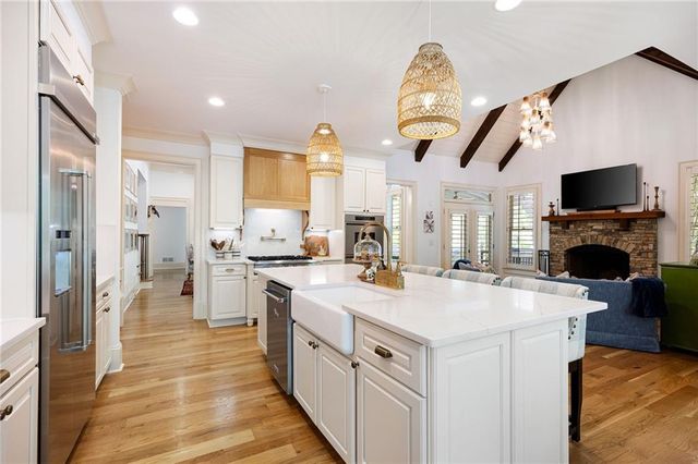 12 Allatoona Trace Drive SE, Acworth, GA 30102