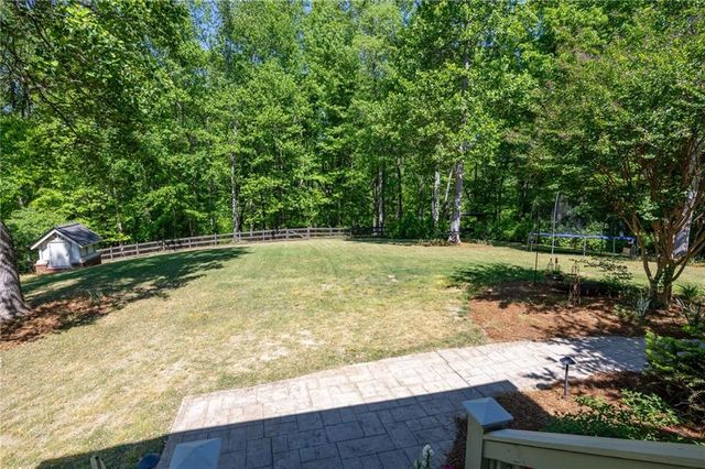 12 Allatoona Trace Drive SE, Acworth, GA 30102