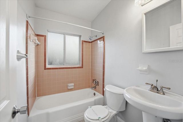 1418 BEATRICE DRIVE, Orlando, FL 32810