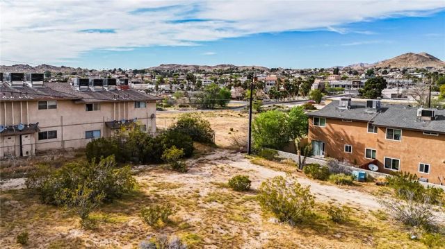 15750 Olalee, Apple Valley, CA 92307