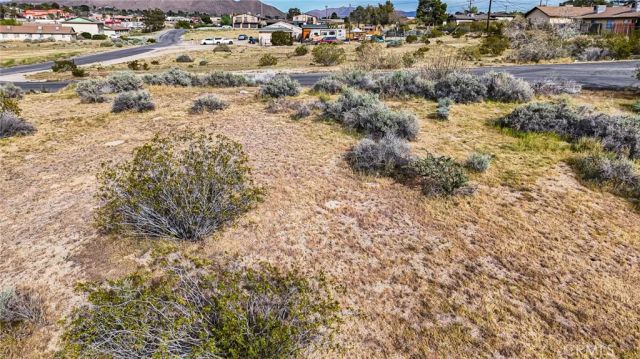 15750 Olalee, Apple Valley, CA 92307