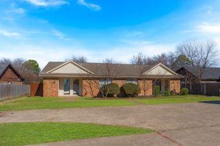 1007 W Sanford Street D, Arlington, TX 76012