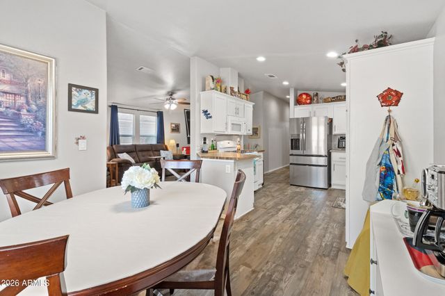 2401 W SOUTHERN Avenue 229, Tempe, AZ 85282