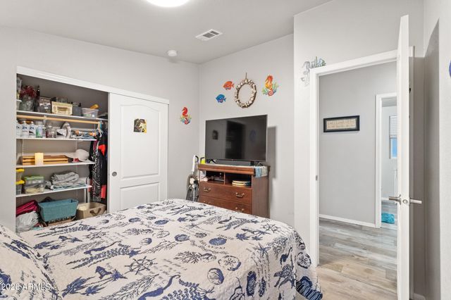 2401 W SOUTHERN Avenue 229, Tempe, AZ 85282