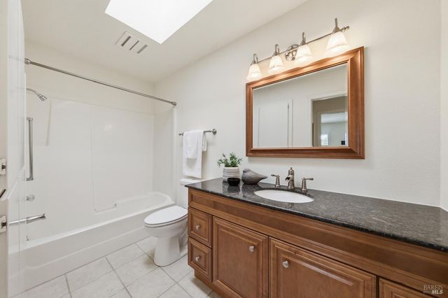 679 Lobelia Ct, Sonoma, CA 95476