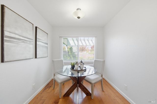 679 Lobelia Ct, Sonoma, CA 95476