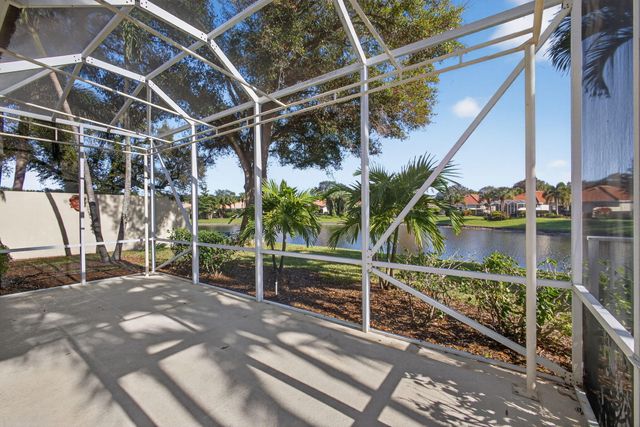 520 E Tall Oaks Drive, Palm Beach Gardens, FL 33410