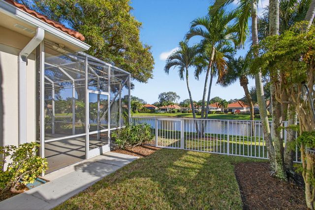 520 E Tall Oaks Drive, Palm Beach Gardens, FL 33410