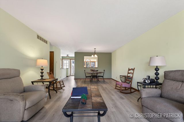 641 Appletree Drive, Holland, MI 49423