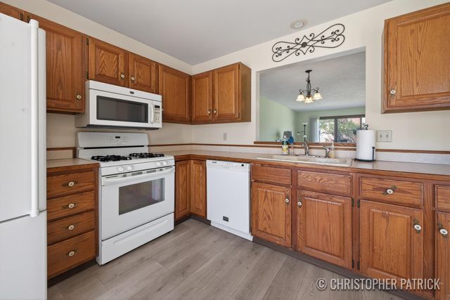 641 Appletree Drive, Holland, MI 49423