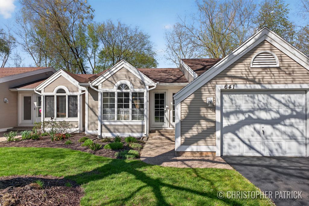 641 Appletree Drive, Holland, MI 49423