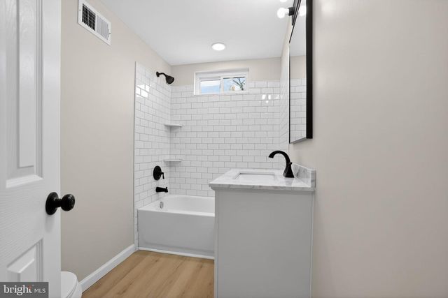 28 CIRCLE DR, Eagleville, PA 19403