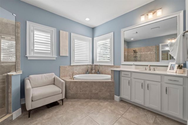 3712 W JETTON AVENUE, Tampa, FL 33629