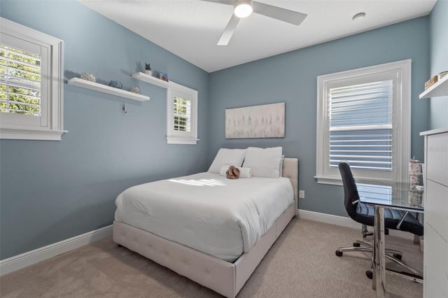 3712 W JETTON AVENUE, Tampa, FL 33629