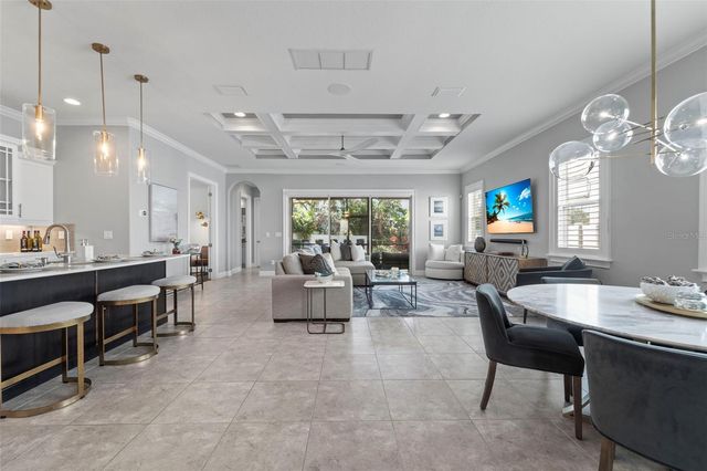 3712 W JETTON AVENUE, Tampa, FL 33629