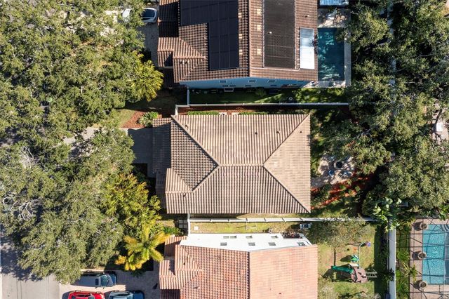 3712 W JETTON AVENUE, Tampa, FL 33629