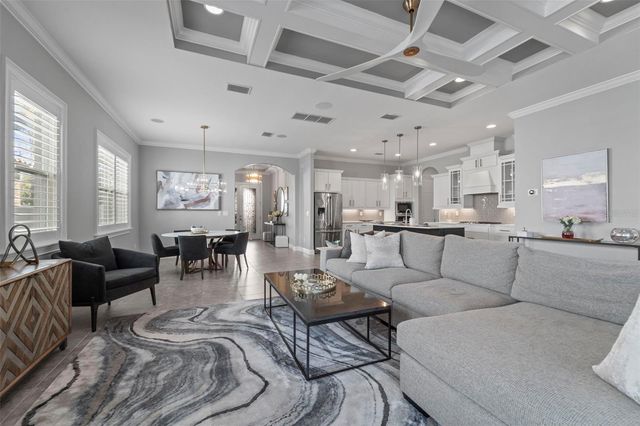 3712 W JETTON AVENUE, Tampa, FL 33629