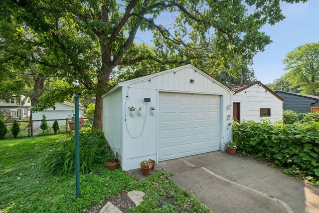 3029 43rd Avenue S, Minneapolis, MN 55406