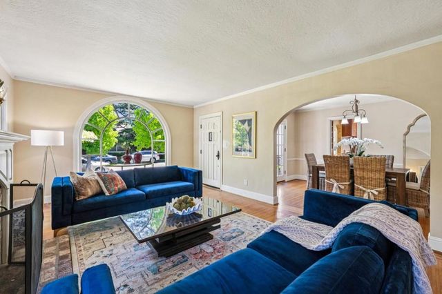170 Grand Street, Redwood City, CA 94062