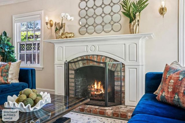 170 Grand Street, Redwood City, CA 94062