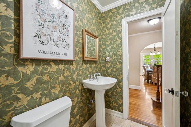 170 Grand Street, Redwood City, CA 94062