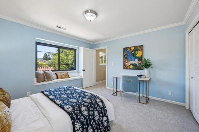 170 Grand Street, Redwood City, CA 94062