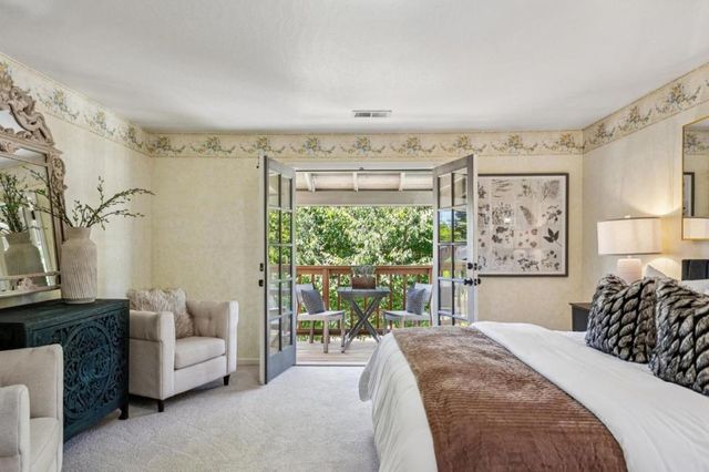 170 Grand Street, Redwood City, CA 94062