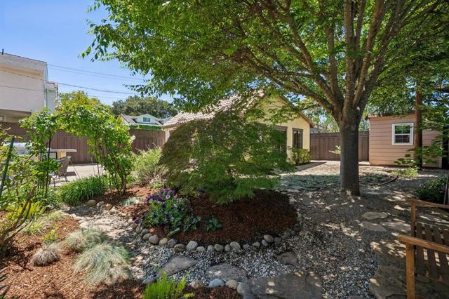 170 Grand Street, Redwood City, CA 94062