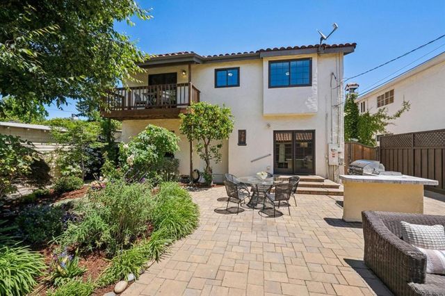 170 Grand Street, Redwood City, CA 94062