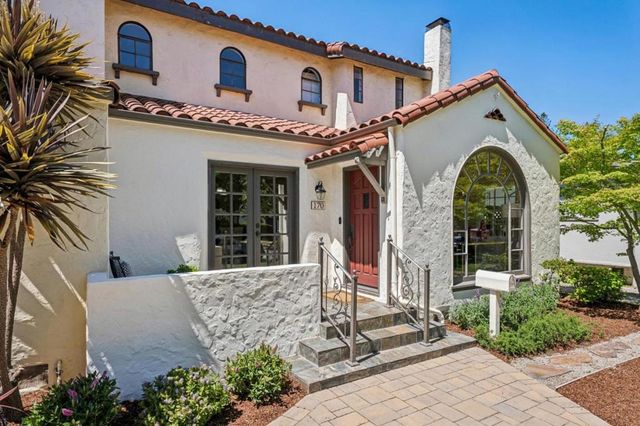 170 Grand Street, Redwood City, CA 94062
