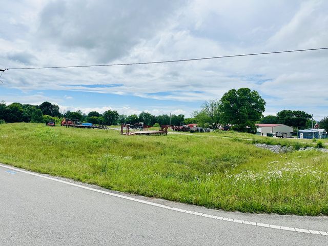 2108 Elkton Pike, Pulaski, TN 38478