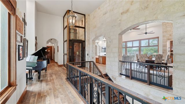 308 Paseo Del Rio, Seguin, TX 78155