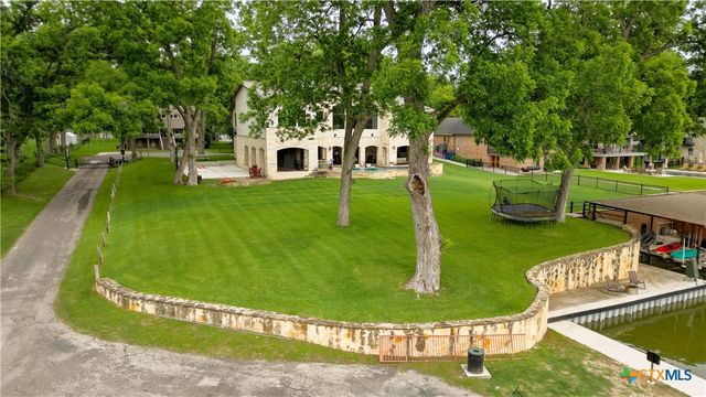 308 Paseo Del Rio, Seguin, TX 78155