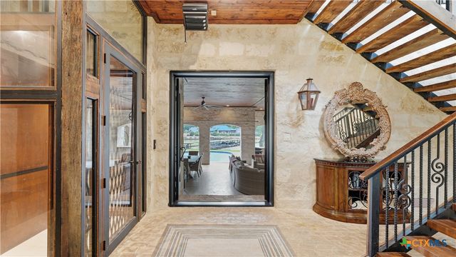 308 Paseo Del Rio, Seguin, TX 78155