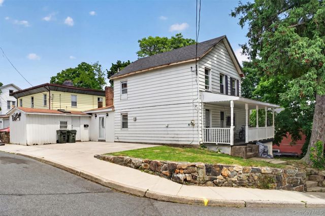 50 Schneider Avenue, Highland Falls, NY 10928