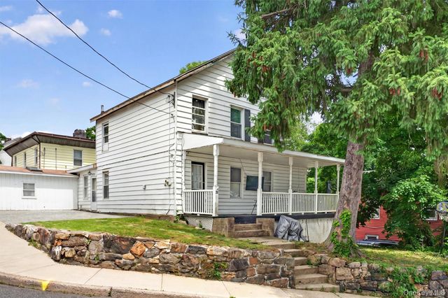 50 Schneider Avenue, Highland Falls, NY 10928