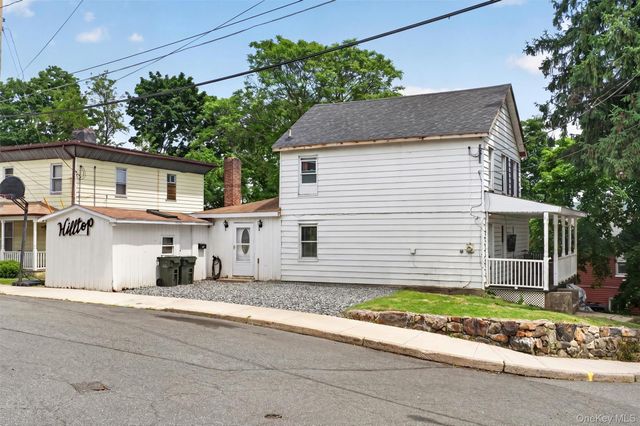 50 Schneider Avenue, Highland Falls, NY 10928