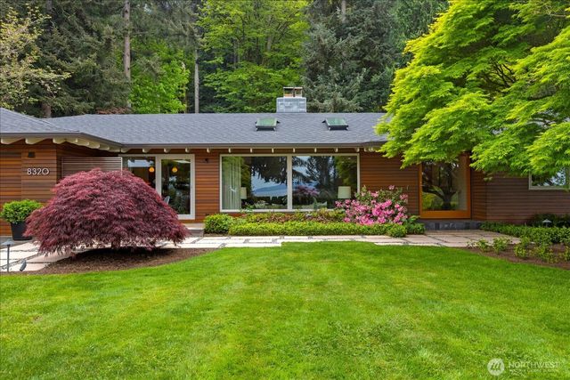 8320 Frederick Place, Edmonds, WA 98026