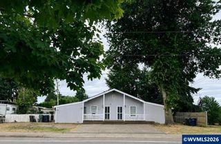 180 S 16th (-182) St, Independence, OR 97351