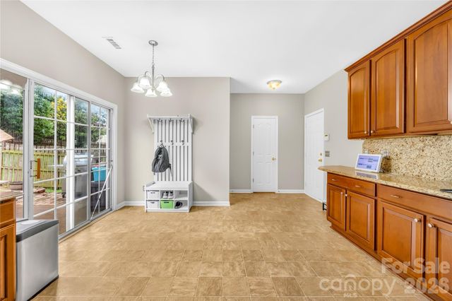 17327 Newlands Corner Lane, Charlotte, NC 28277